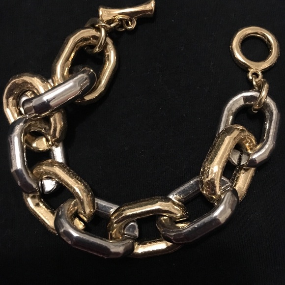 Jewelry - Gold and metal chain bracelet Jewelry - Gold and metal chain bracelet